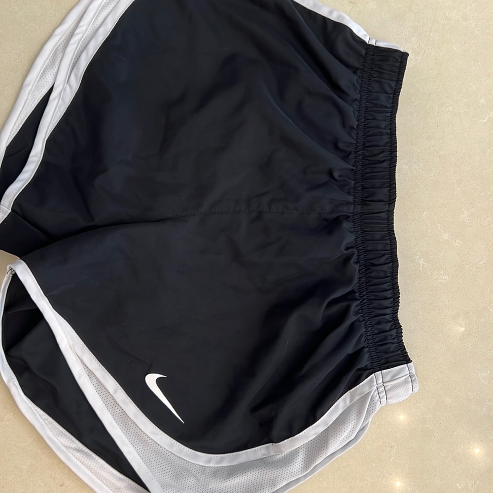 Never worn Nike shorts
